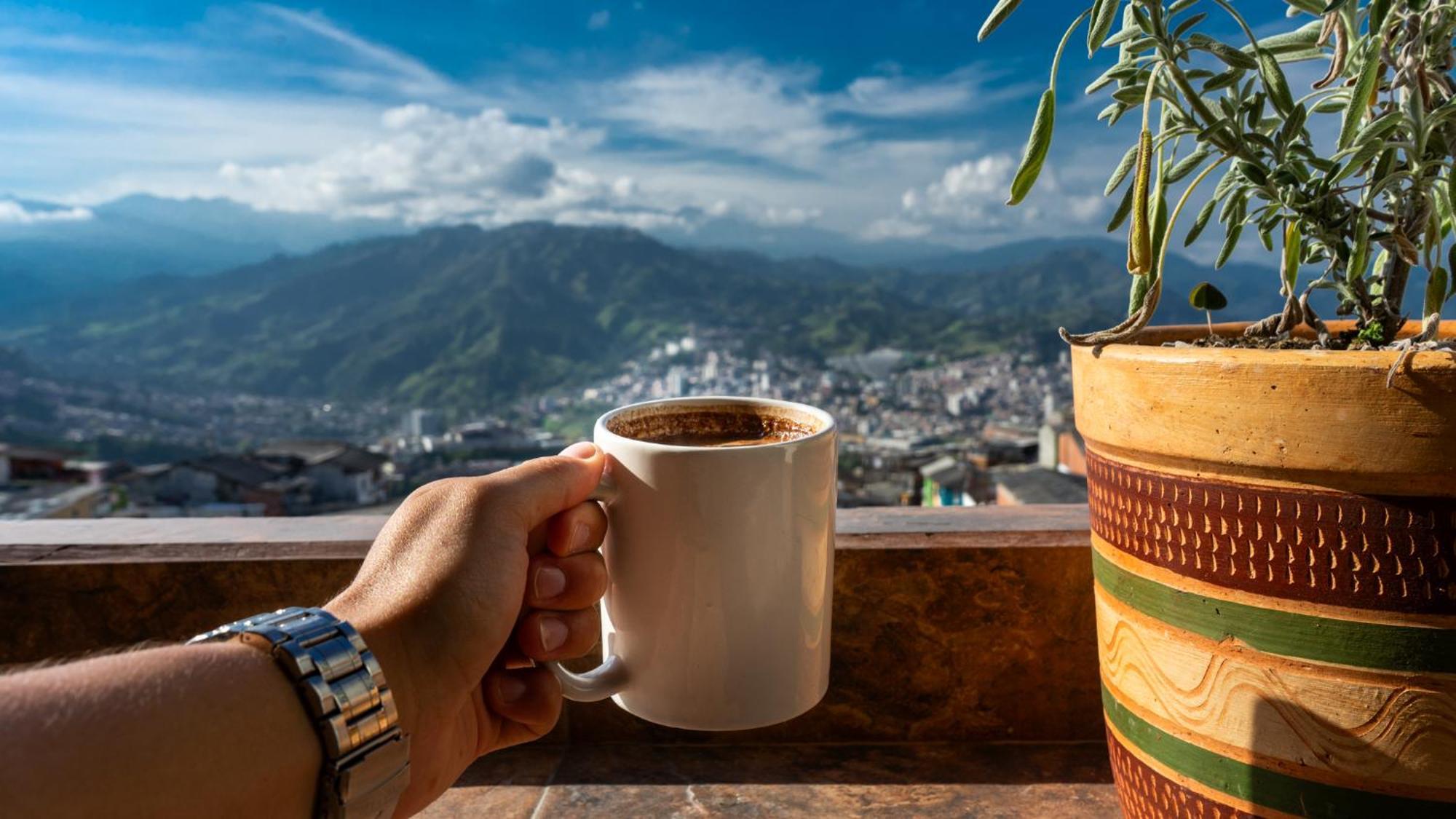 Casa Mama Hotel Manizales Exterior photo